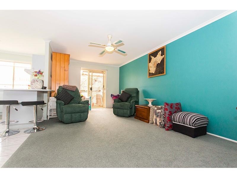 38 Kingaroy Avenue, Helensvale QLD 4212