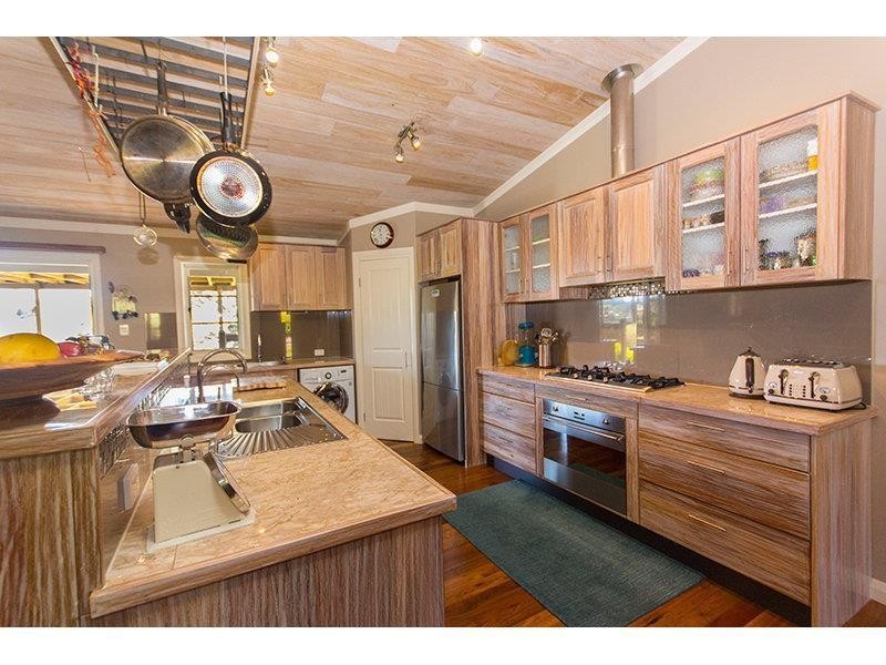 19-23 Acacia Court, Beechmont QLD 4211