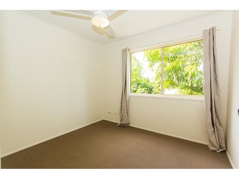 22 Cozens Way, Highland Park QLD 4211