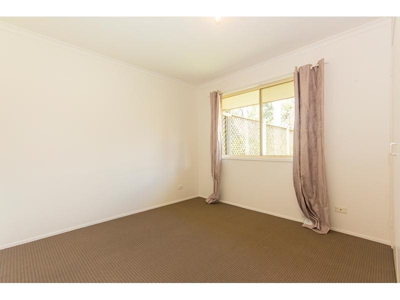 22 Cozens Way, Highland Park QLD 4211