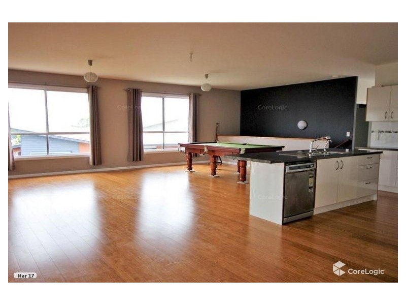 30 John Francis Drive, Carrara QLD 4211