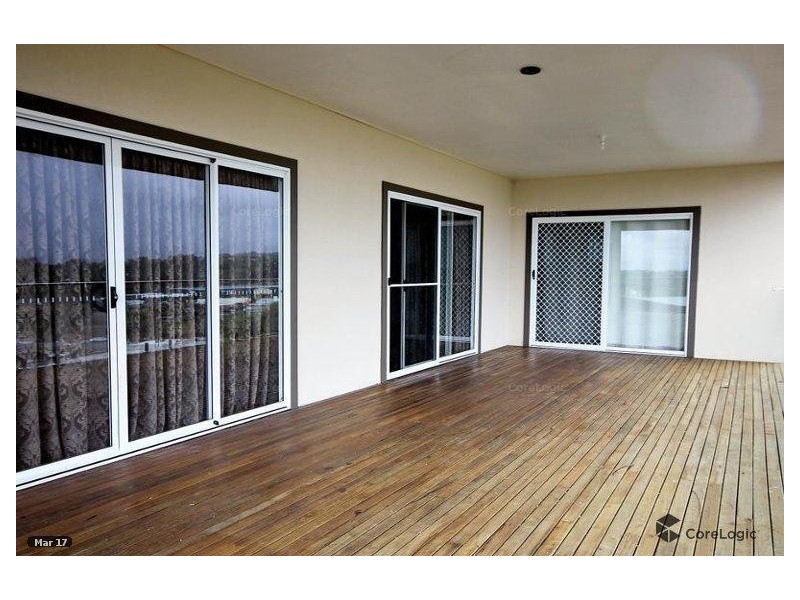 30 John Francis Drive, Carrara QLD 4211