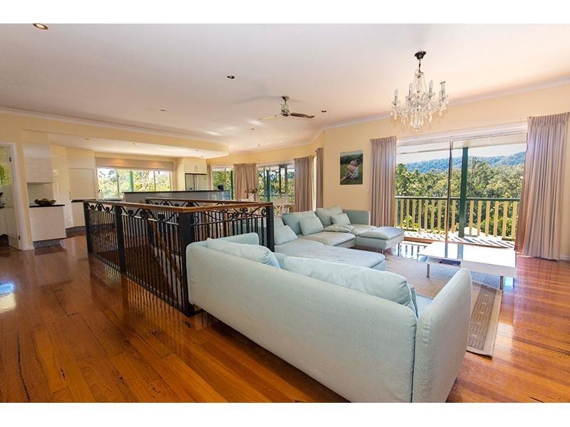 55-57 Trentbridge Court, Mount Nathan QLD 4211