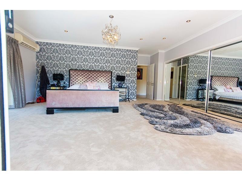 55-57 Trentbridge Court, Mount Nathan QLD 4211