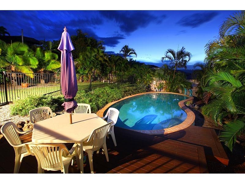 11 Mitaro Rise, Pacific Pines QLD 4211