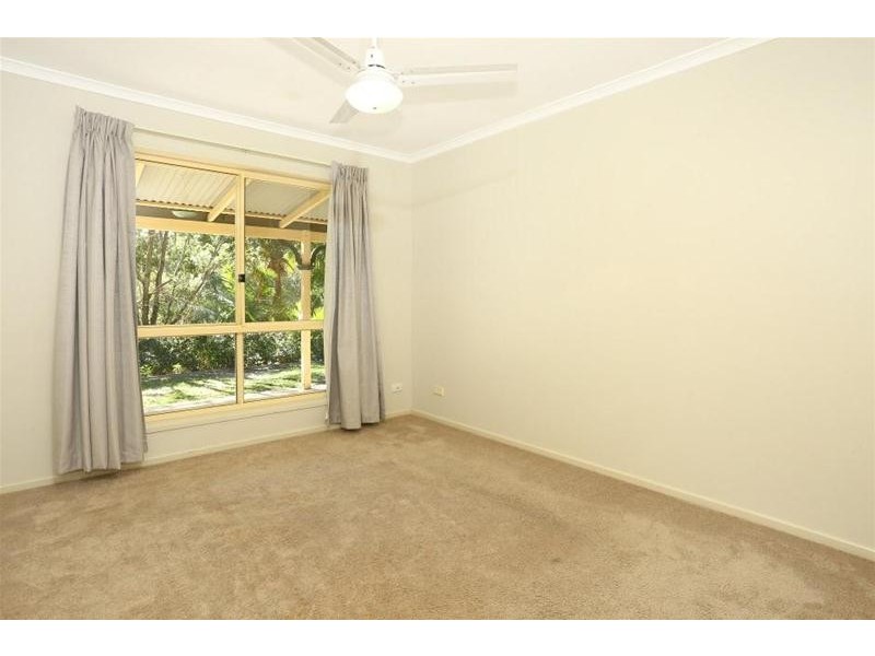 226 Crane Crescent, Nerang QLD 4211