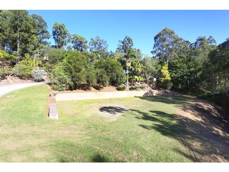 226 Crane Crescent, Nerang QLD 4211