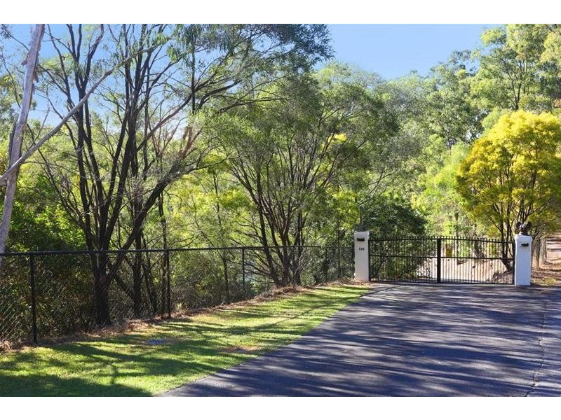 226 Crane Crescent, Nerang QLD 4211