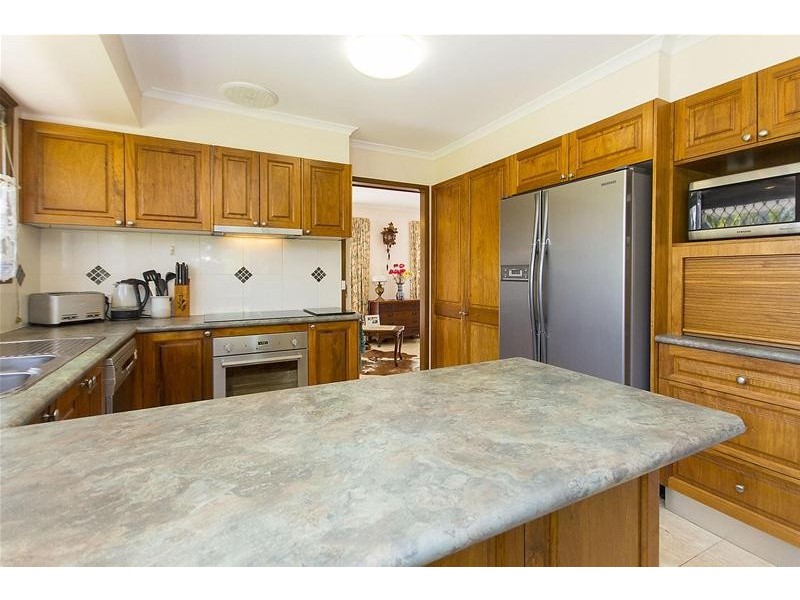 13 Aberdeen Court, Highland Park QLD 4211