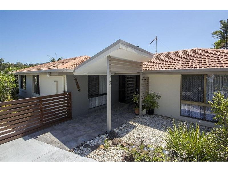 13 Aberdeen Court, Highland Park QLD 4211