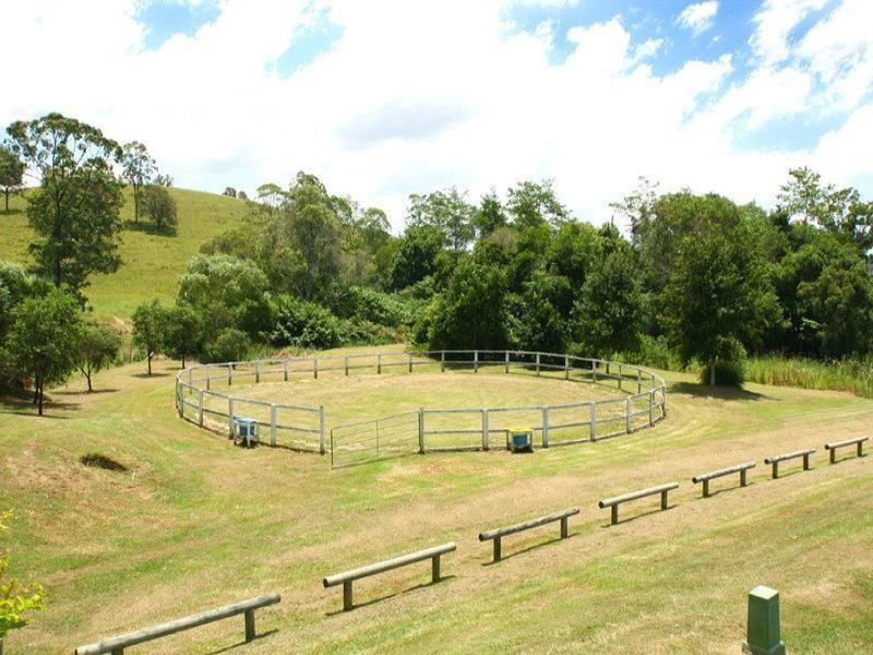 157 Nathanvale Drive, Mount Nathan QLD 4211