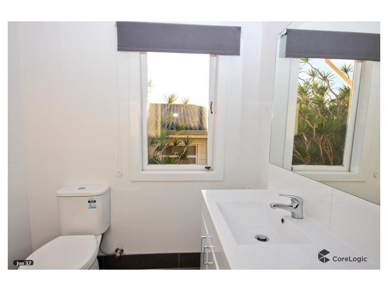 104 Smith Street, Southport QLD 4215