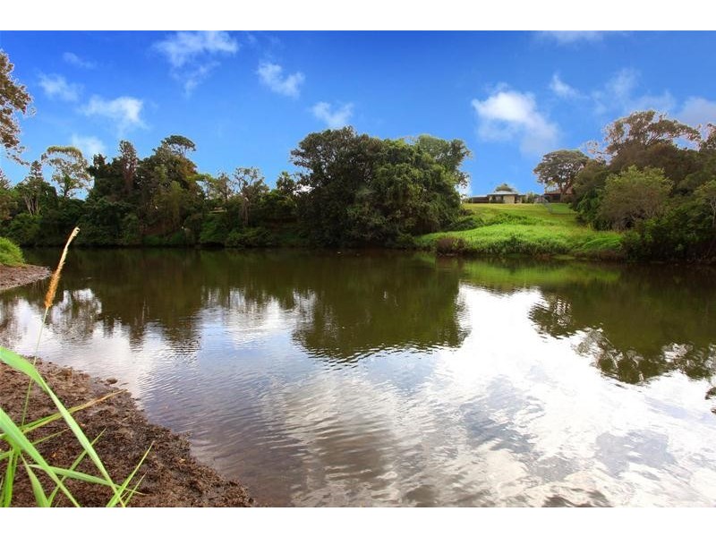 10 Knight Crescent, Nerang QLD 4211