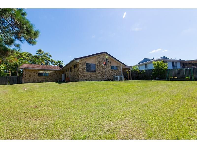 124 Macquarie Avenue, Molendinar QLD 4214