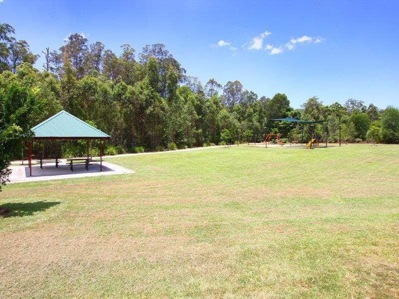 129 Nathanvale Drive, Mount Nathan QLD 4211