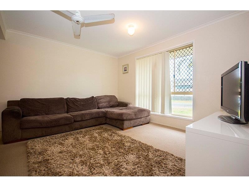 2 Convery Crescent, Highland Park QLD 4211