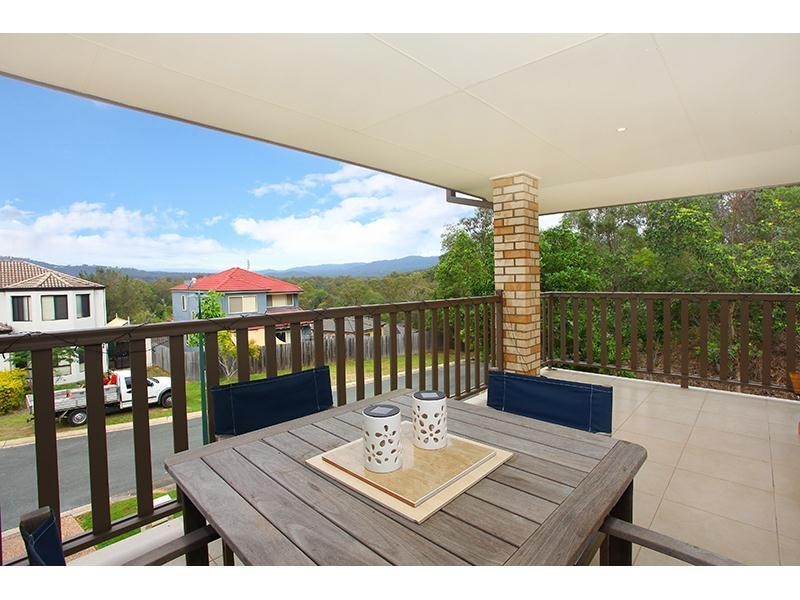 13 Miro Place, Nerang QLD 4211