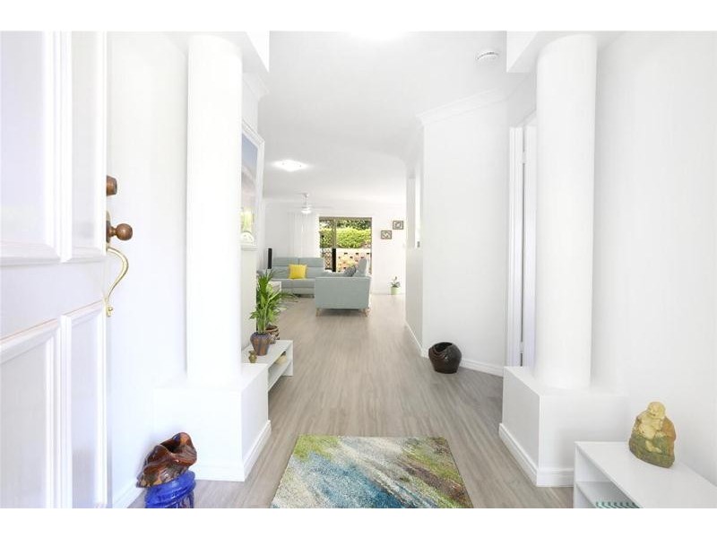 95 Pacific Pines Boulevard, Pacific Pines QLD 4211