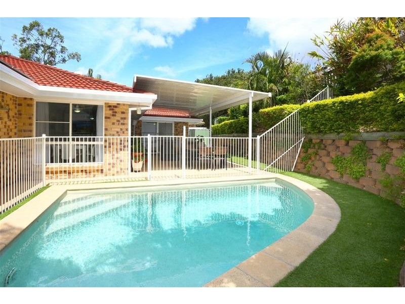 95 Pacific Pines Boulevard, Pacific Pines QLD 4211