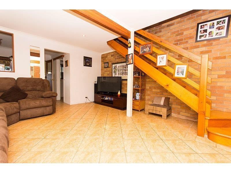 1/159 Pappas Way, Carrara QLD 4211