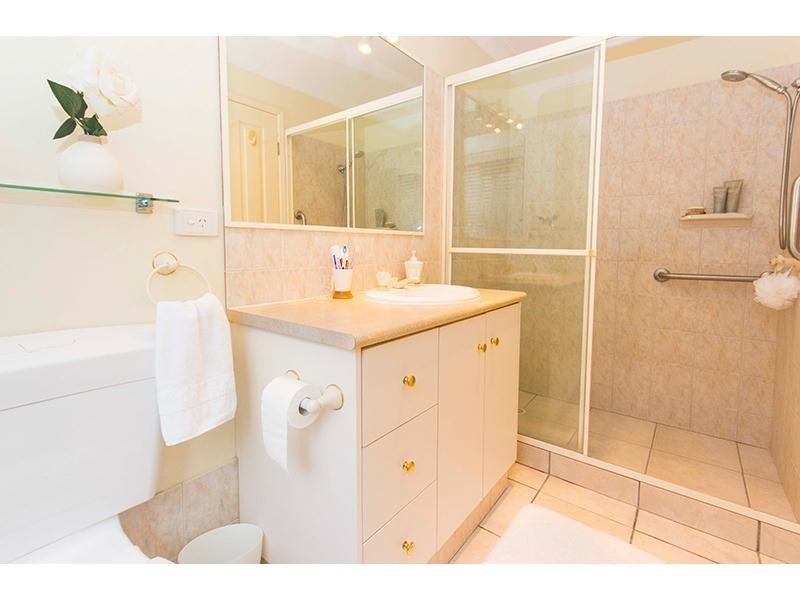 33 Riverlea Waters Drive, Nerang QLD 4211