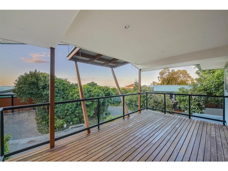 25/2 Ridgeline Way, Highland Park QLD 4211