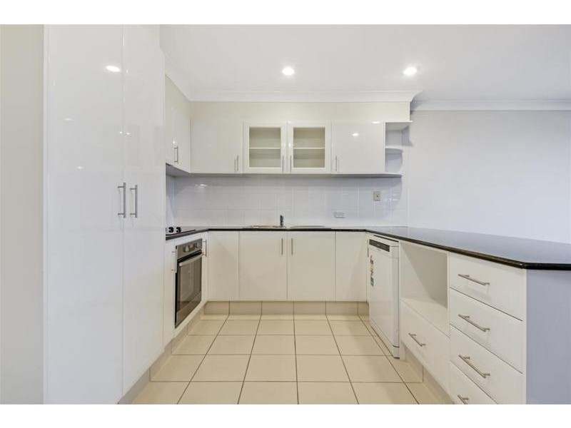 25/2 Ridgeline Way, Highland Park QLD 4211