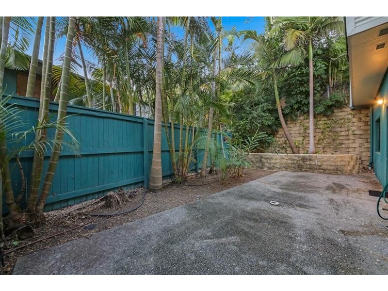 25/2 Ridgeline Way, Highland Park QLD 4211