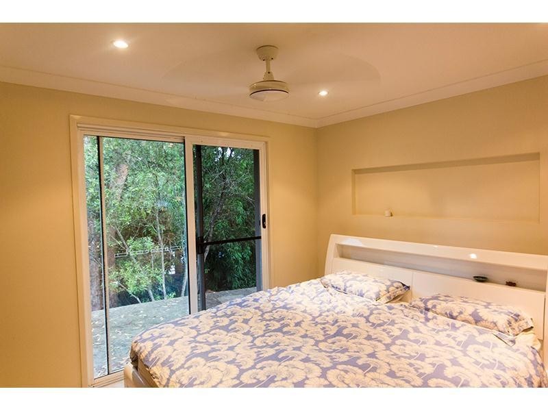 31a Ben Lomond Drive, Highland Park QLD 4211