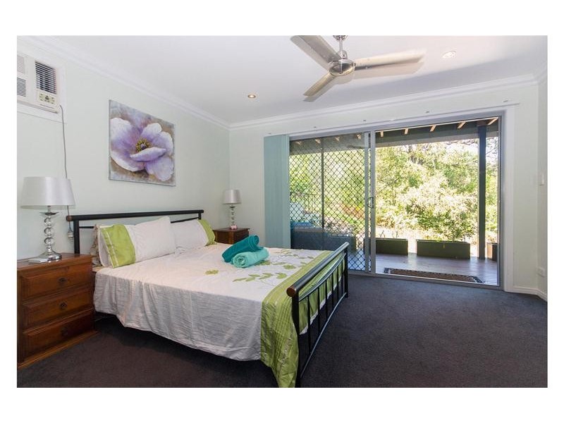 33 Jackaroo Crescent, Gilston QLD 4211