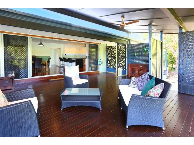 33 Jackaroo Crescent, Gilston QLD 4211