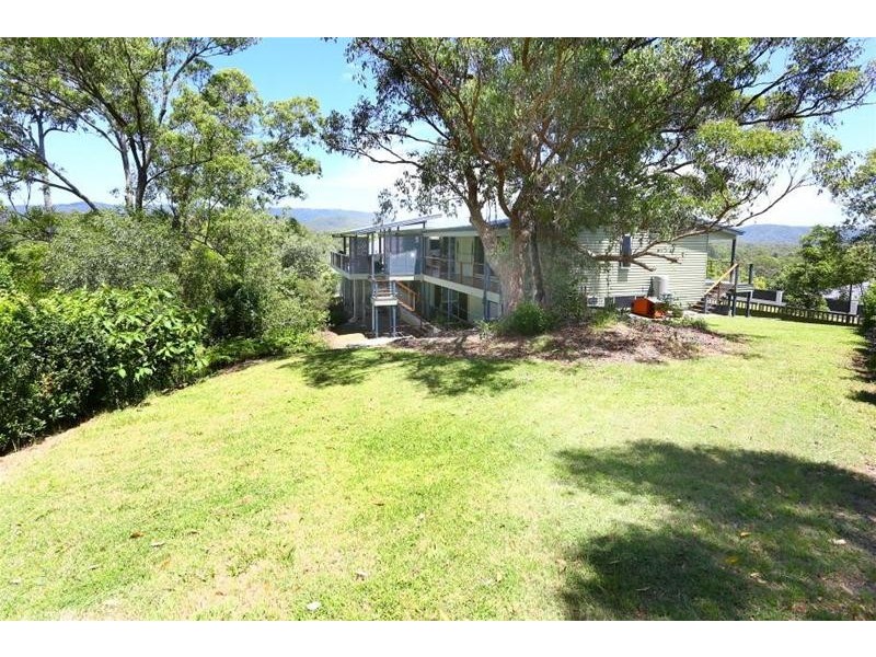 33 Jackaroo Crescent, Gilston QLD 4211