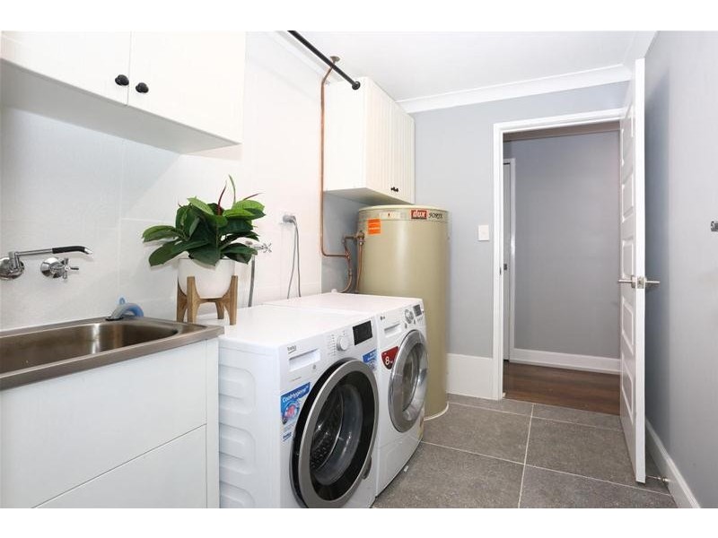 1 Ulm Place, Worongary QLD 4213