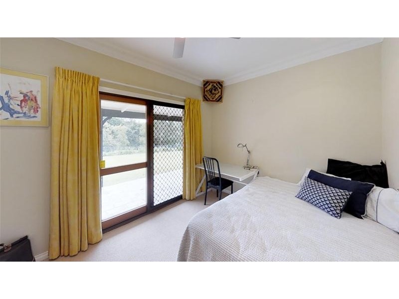 22 Oak Street, Nerang QLD 4211