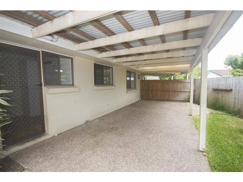 2/20 Birribi Avenue, Nerang QLD 4211