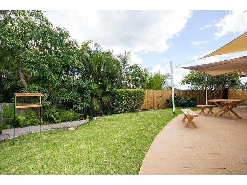 186 Alexander Drive, Highland Park QLD 4211