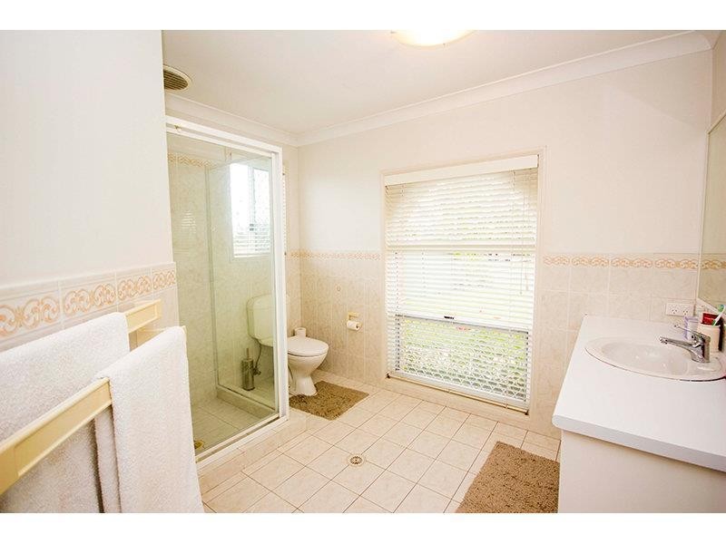 186 Alexander Drive, Highland Park QLD 4211