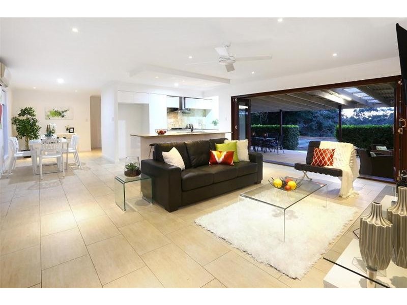 11 Kahlua Court, Highland Park QLD 4211