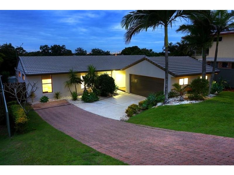 11 Kahlua Court, Highland Park QLD 4211