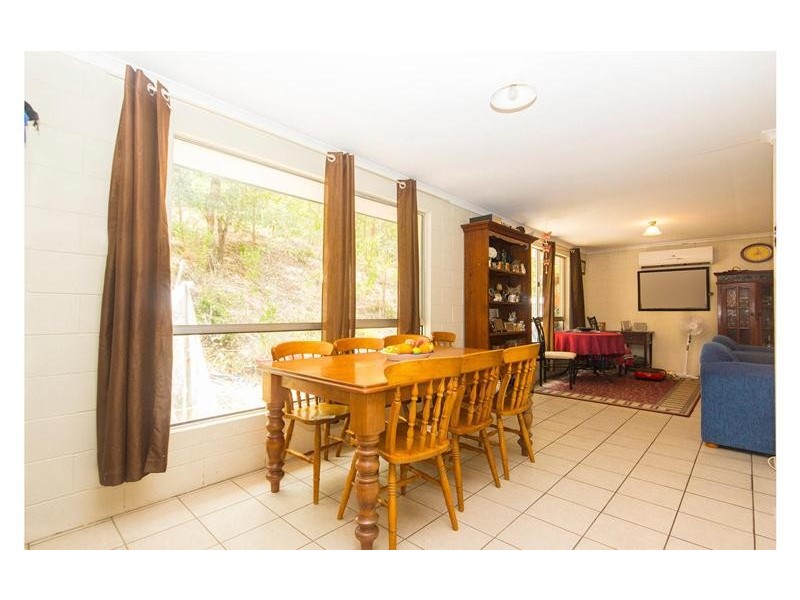 38 Thendara Drive, Mount Nathan QLD 4211