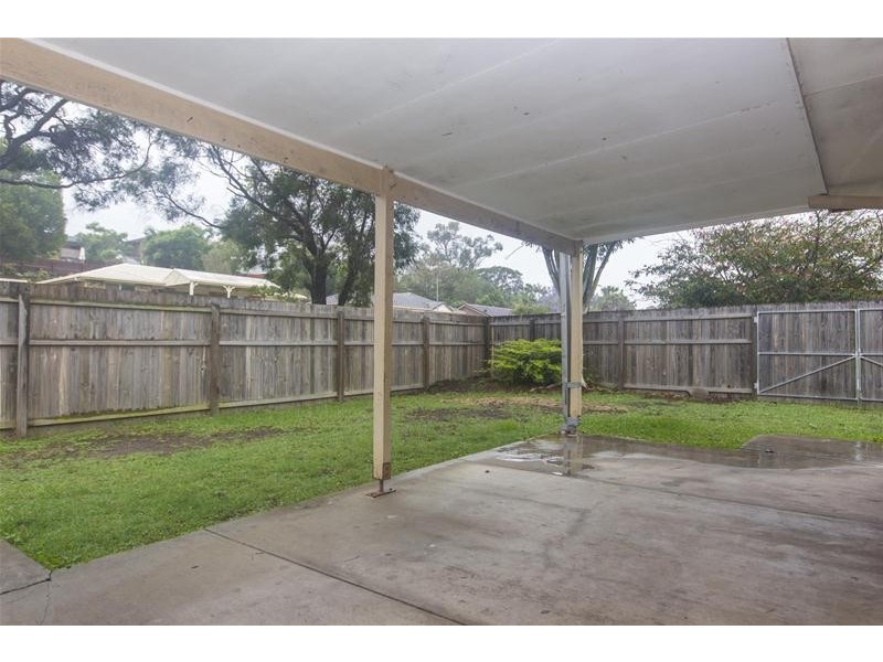 34 Murrumba Drive, Ashmore QLD 4214