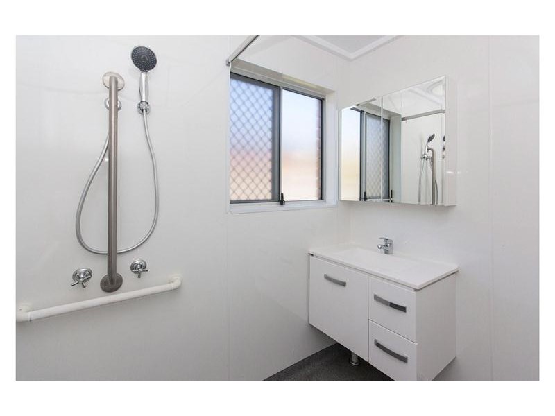 68 Panache Street, Molendinar QLD 4214