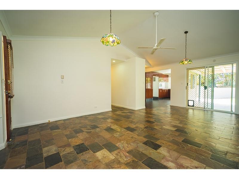 681 Ashmore Road, Molendinar QLD 4214