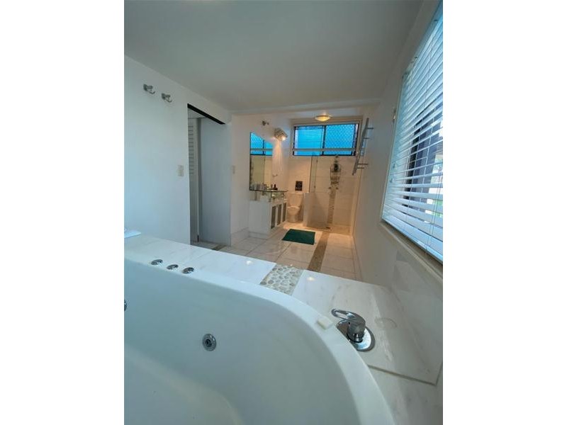 55 Dugandan Street, Nerang QLD 4211