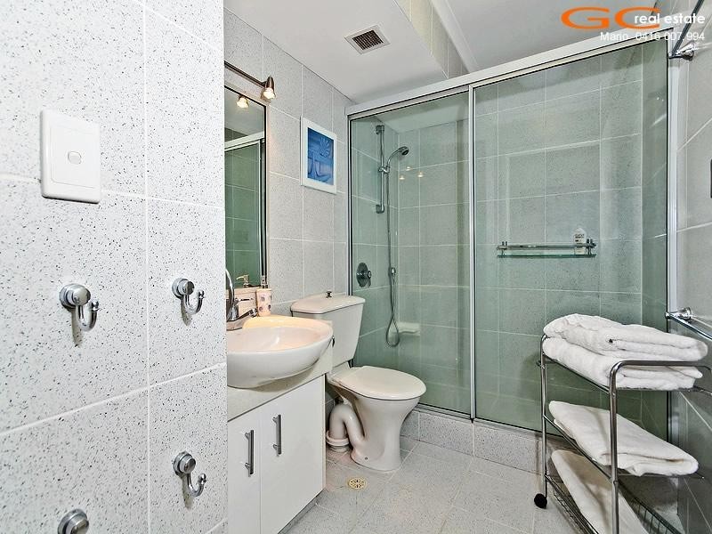 1/3 Marina Crescent, Hollywell QLD 4216