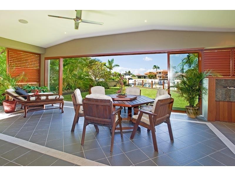 Paradise Point QLD 4216