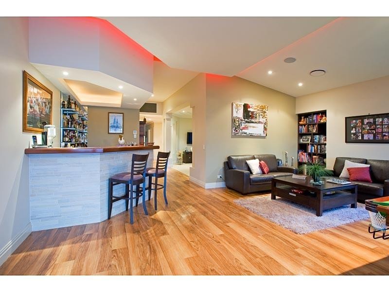 Paradise Point QLD 4216