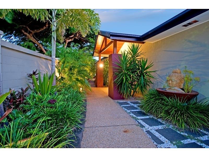 Paradise Point QLD 4216