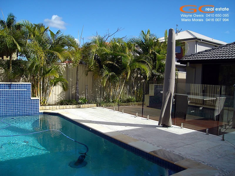 3 Lagos Court, Runaway Bay QLD 4216