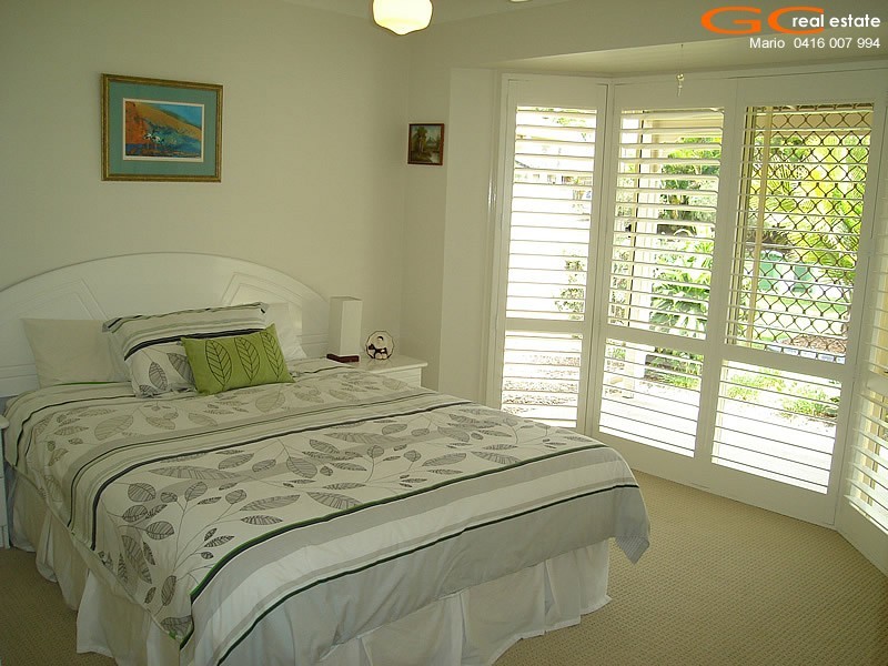 5 Corringle Close, Helensvale QLD 4212